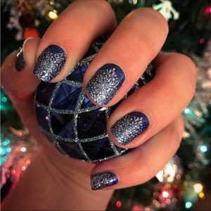 *Retired* Color Street: Ice to Meet You | Winter Christmas Snowflake Blue Silver